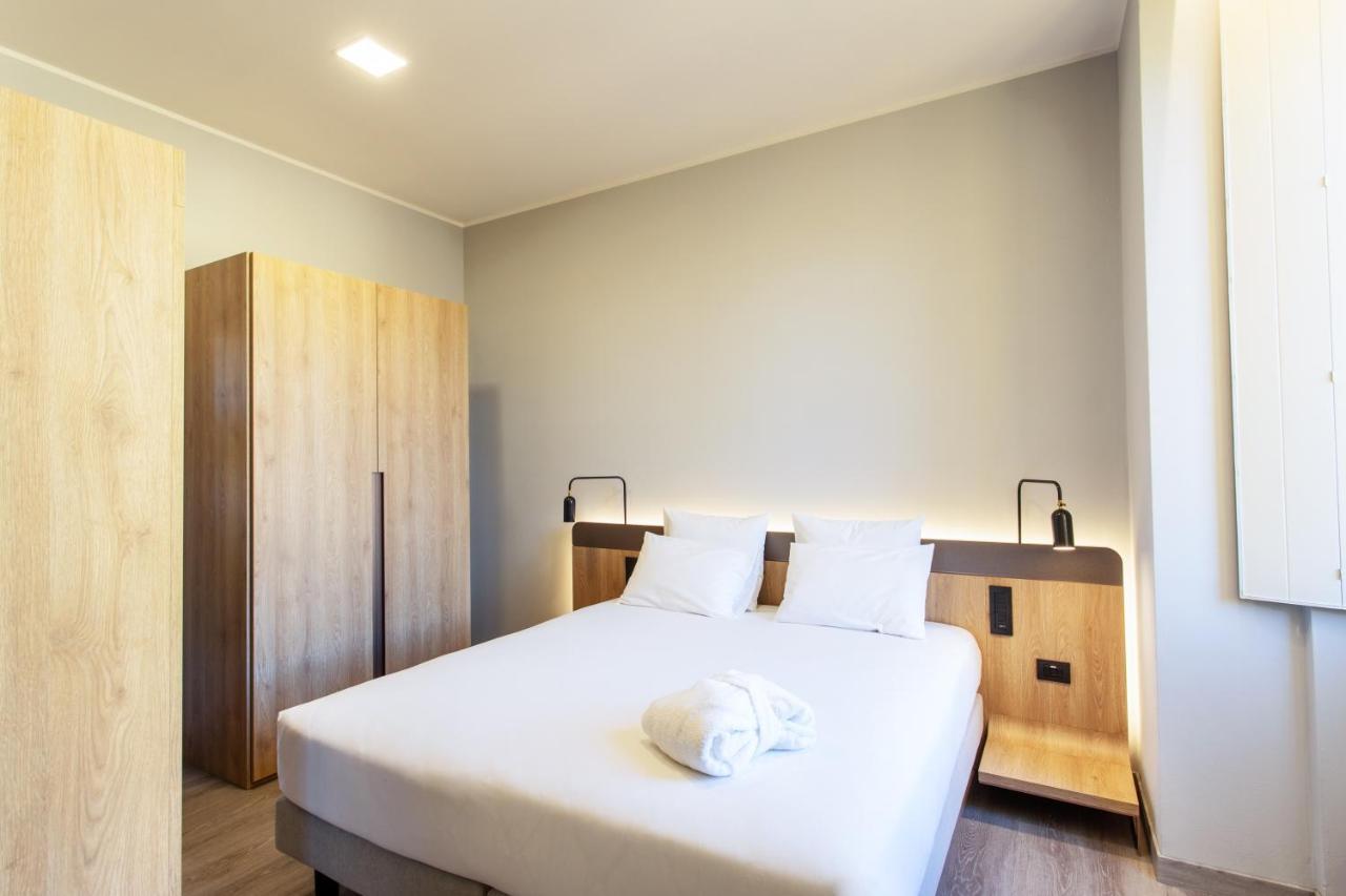 Palazzo Le Poste - Suite And Apartments Πάρμα Εξωτερικό φωτογραφία